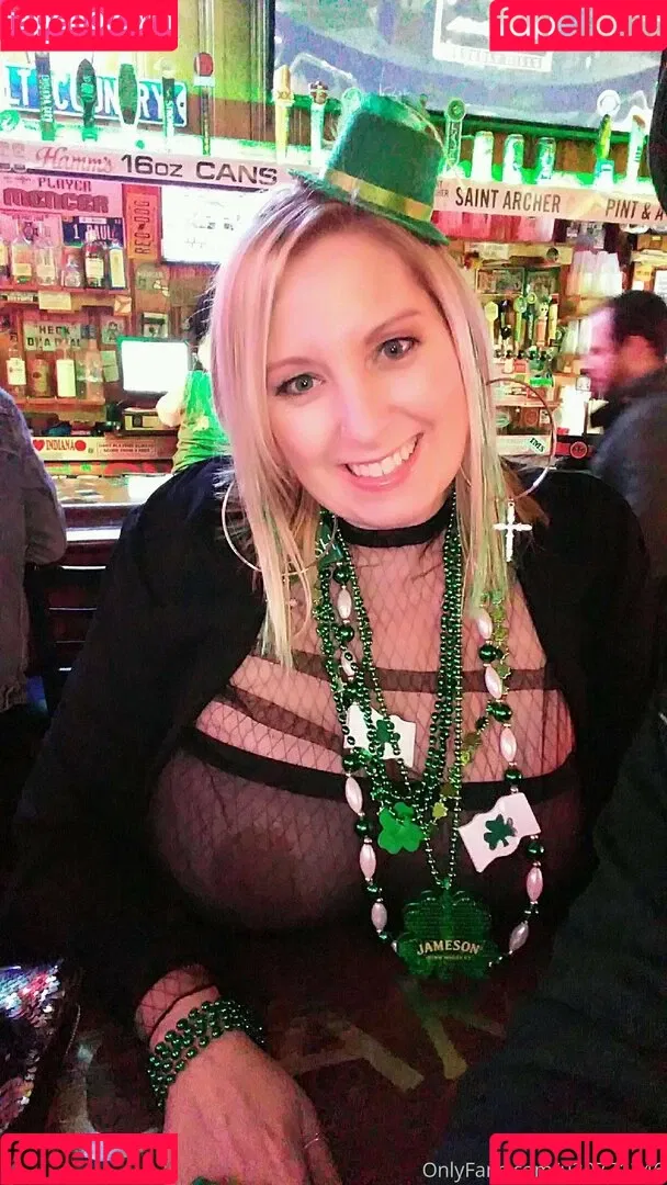 indyhw Onlyfans Photo Gallery 