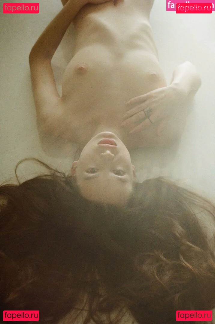 emilypoker Onlyfans Photo Gallery 