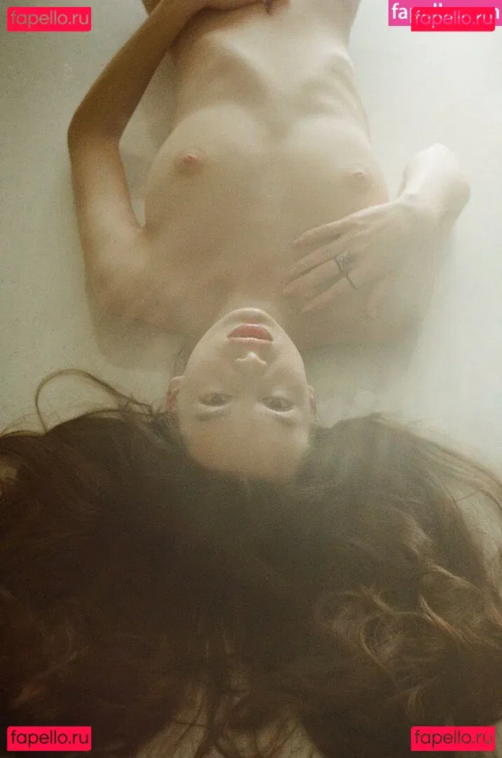 emilypoker Onlyfans Photo Gallery 