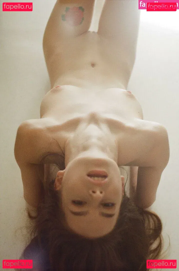 emilypoker Onlyfans Photo Gallery 