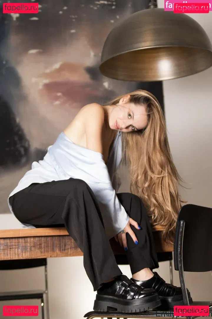 emilypoker Onlyfans Photo Gallery 