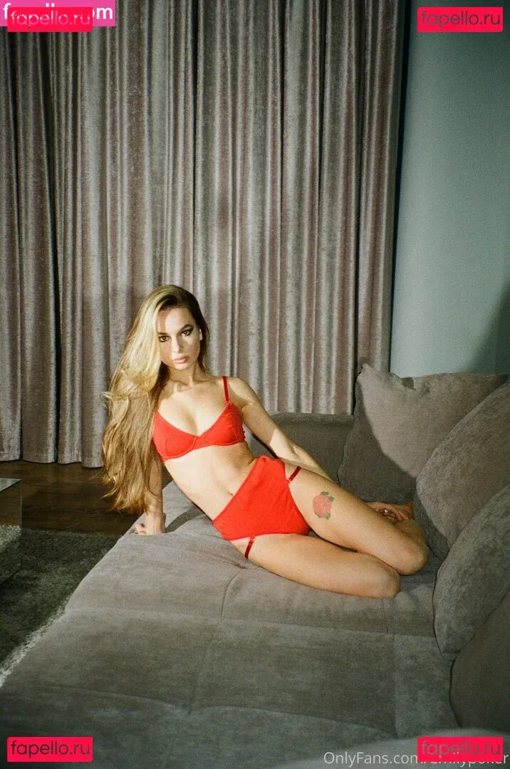 emilypoker Onlyfans Photo Gallery 