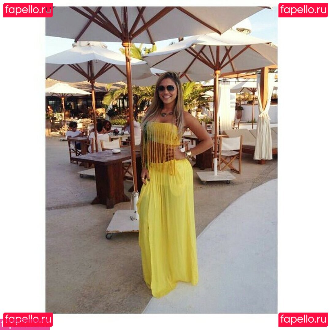 Camila Gomes / camilagomes / camsgc Onlyfans Photo Gallery 