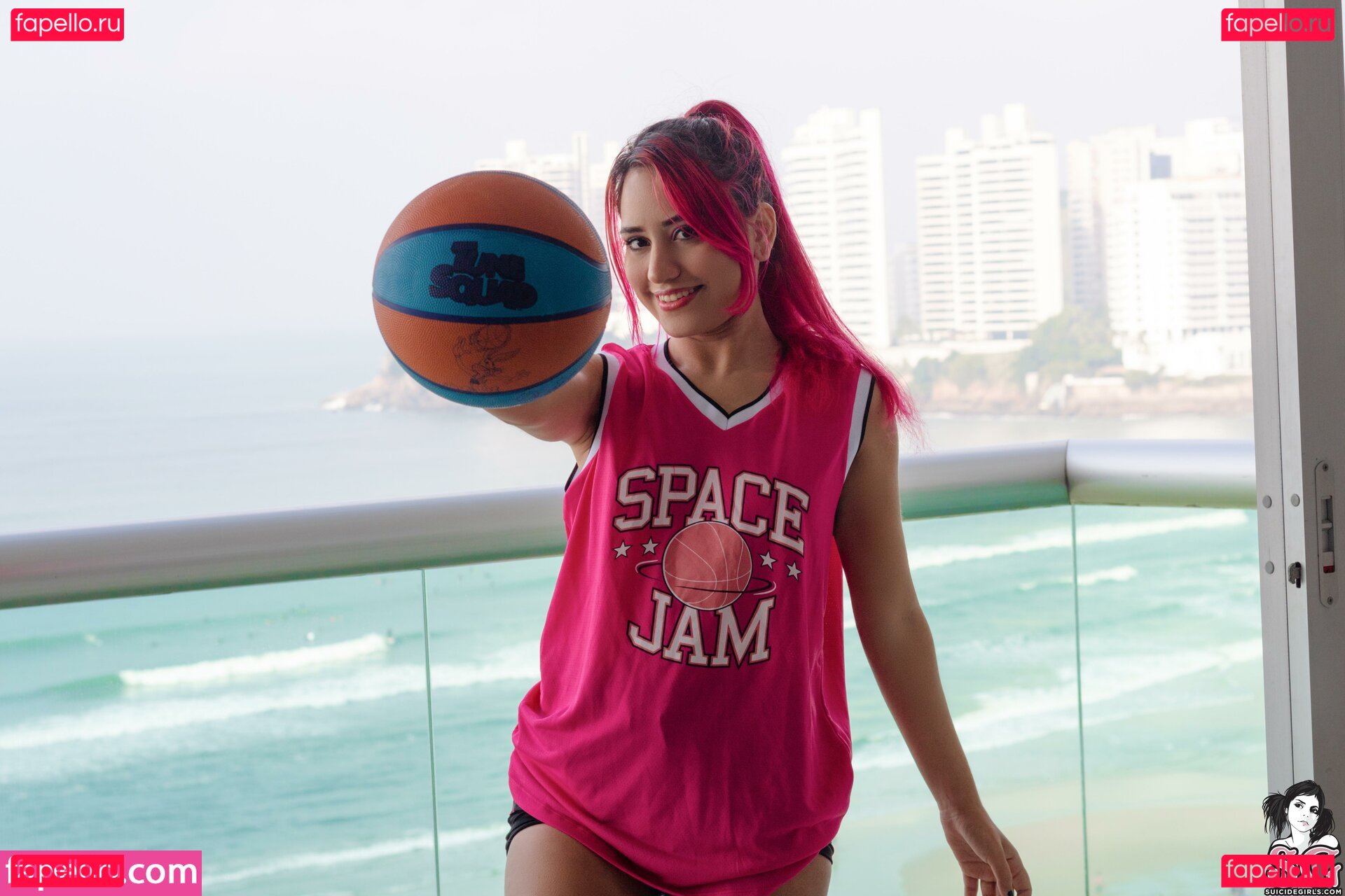 Cayra Suicide / cayra.sg Onlyfans Photo Gallery 