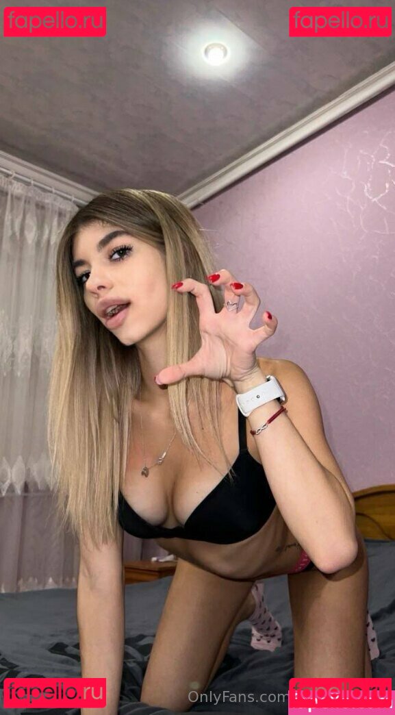 yummy_lina Onlyfans Photo Gallery 