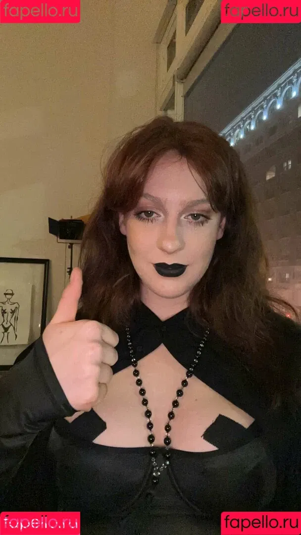 Tati Bruening Onlyfans Photo Gallery 