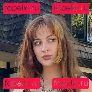 Tati Bruening Onlyfans Photo Gallery 