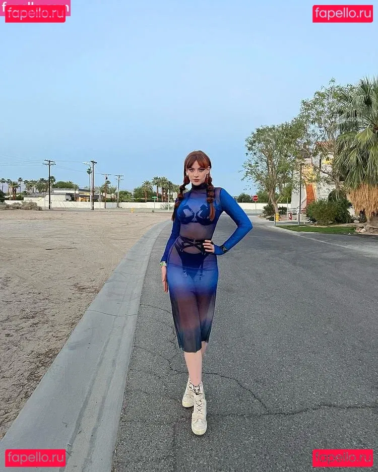 Tati Bruening Onlyfans Photo Gallery 