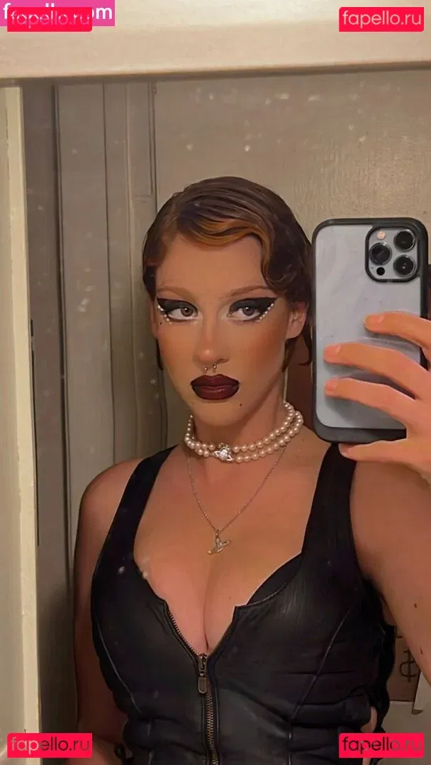 Tati Bruening Onlyfans Photo Gallery 