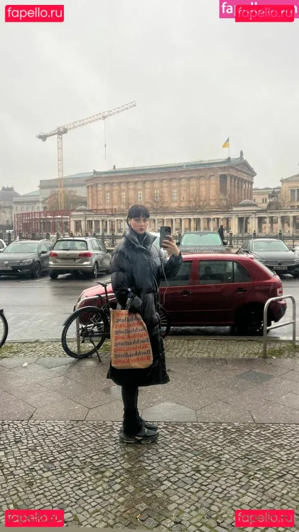 Tati Bruening Onlyfans Photo Gallery 