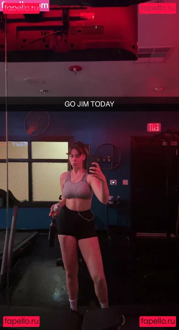 Tati Bruening Onlyfans Photo Gallery 