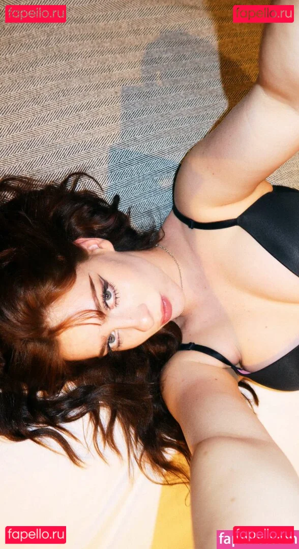 Tati Bruening Onlyfans Photo Gallery 