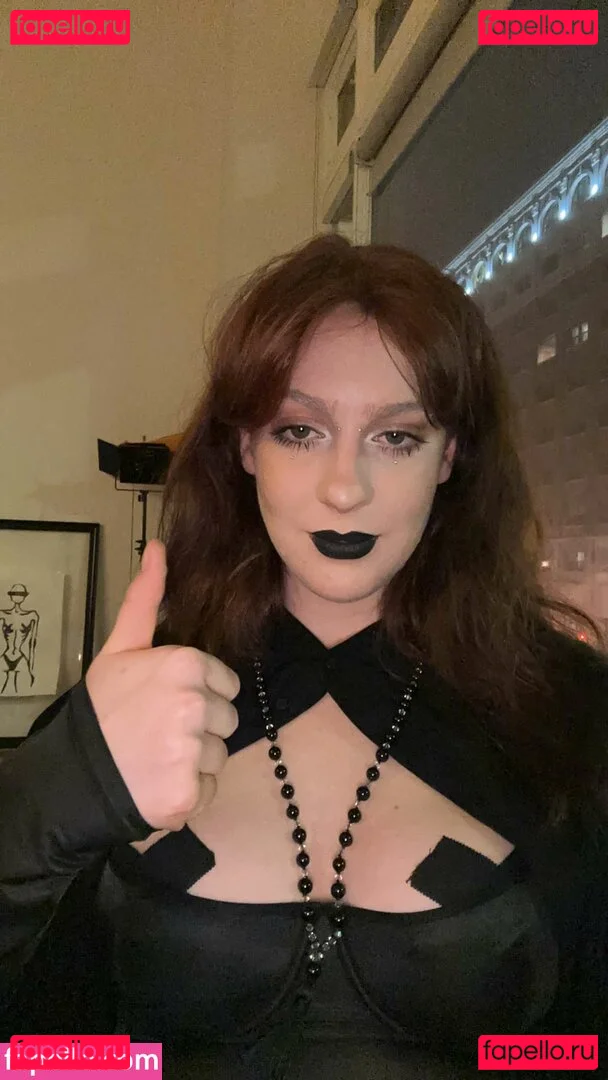 Tati Bruening Onlyfans Photo Gallery 