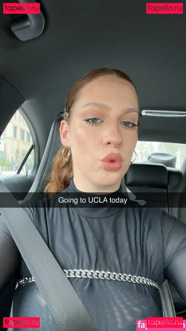 Tati Bruening Onlyfans Photo Gallery 