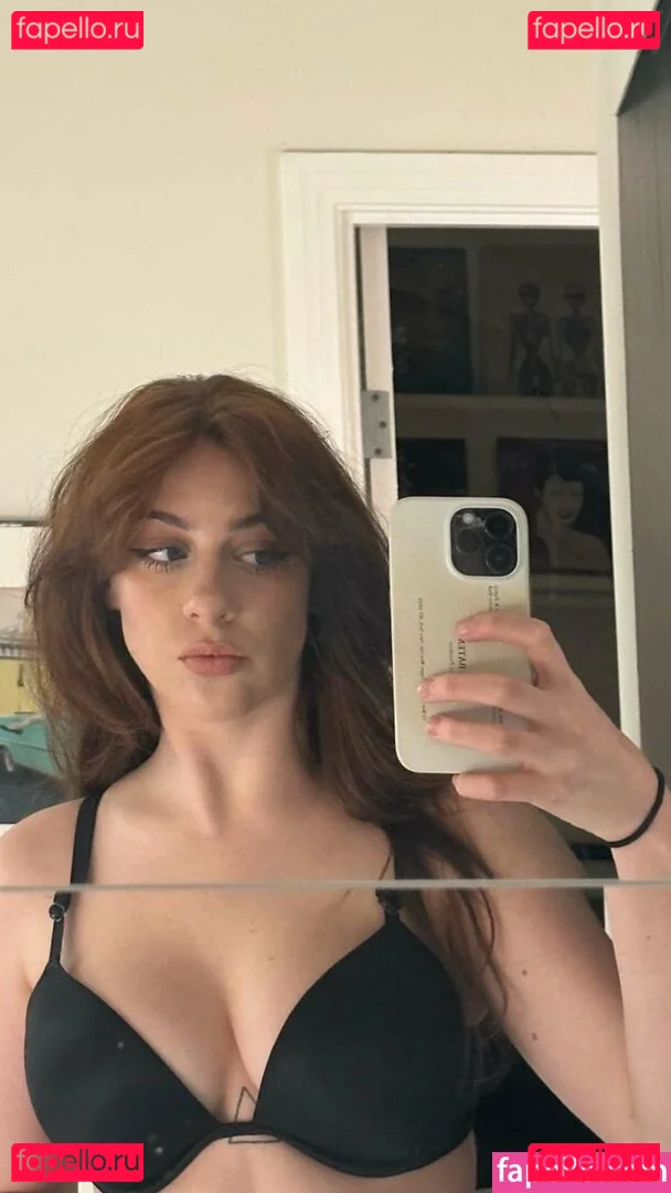 Tati Bruening Onlyfans Photo Gallery 