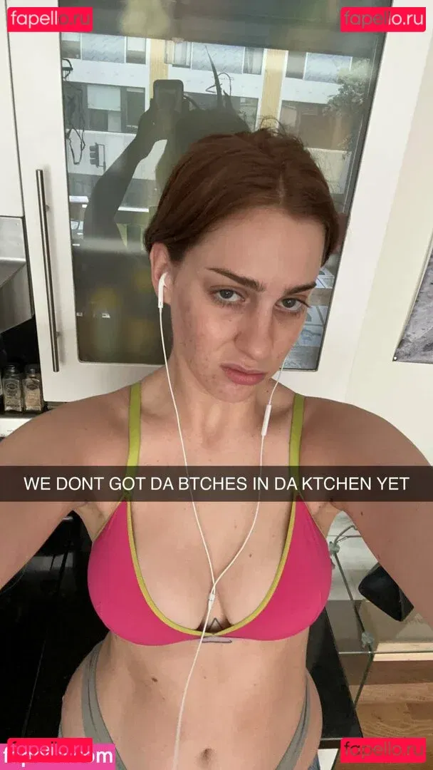 Tati Bruening Onlyfans Photo Gallery 