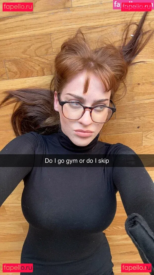 Tati Bruening Onlyfans Photo Gallery 