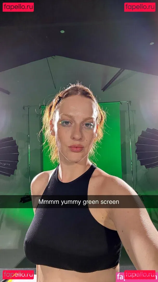 Tati Bruening Onlyfans Photo Gallery 