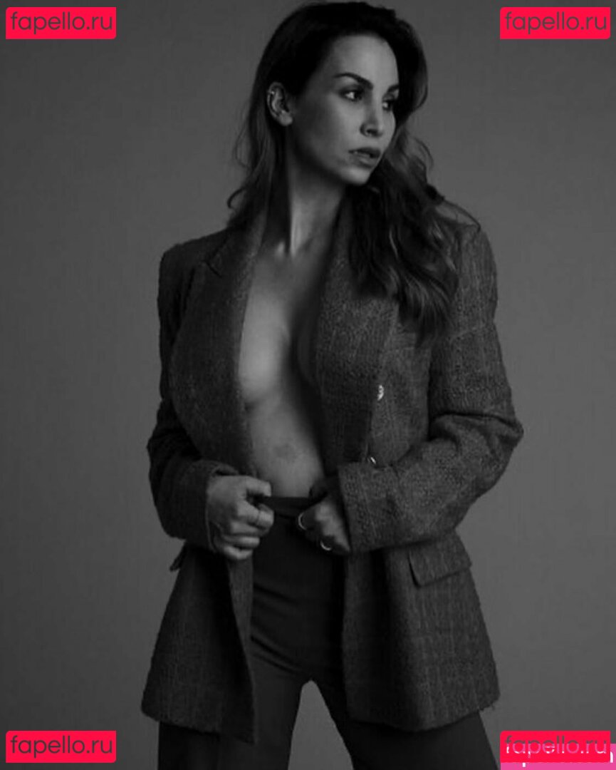 Sila Sahin / diesilasahin Onlyfans Photo Gallery 