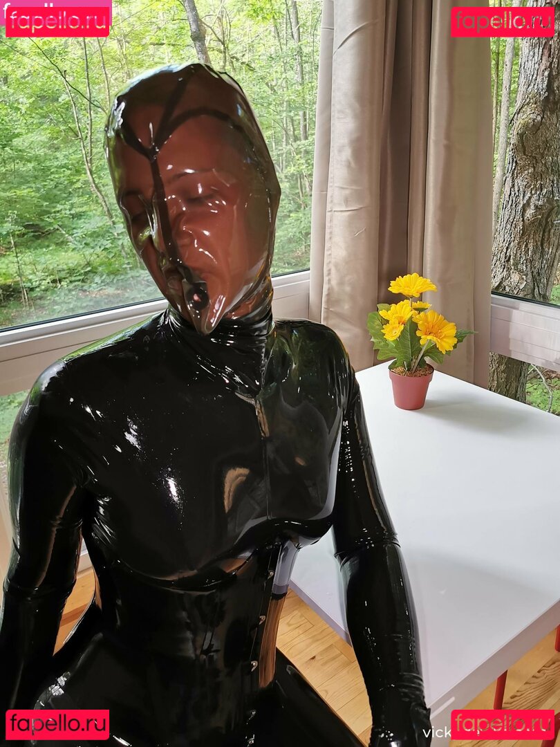 vicky_devika / vickydevika Onlyfans Photo Gallery 