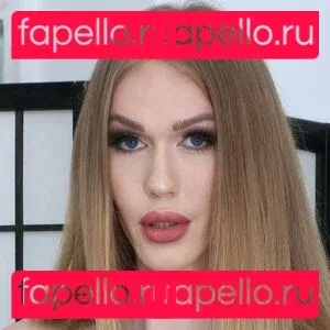 Crystal Thayer Onlyfans Photo Gallery 