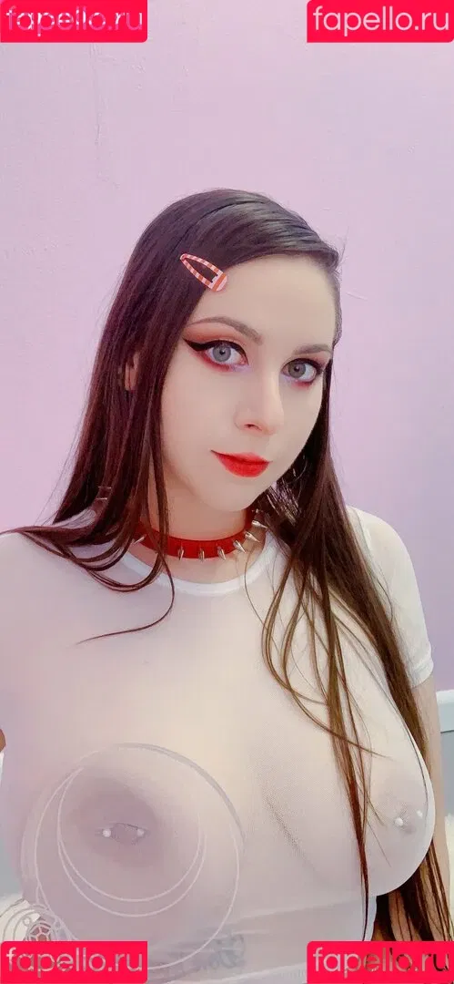 lunackitsuen Onlyfans Photo Gallery 