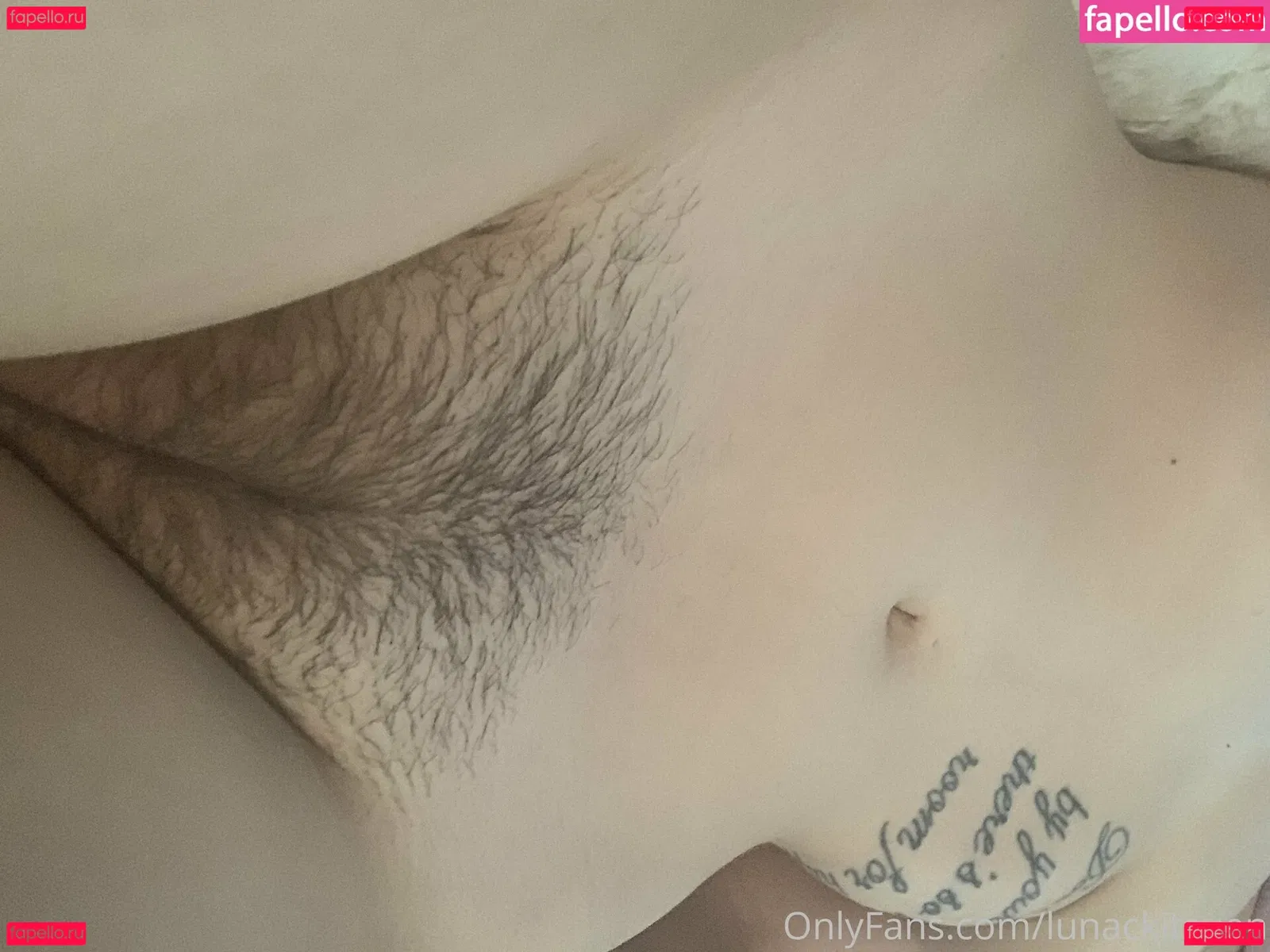 lunackitsuen Onlyfans Photo Gallery 