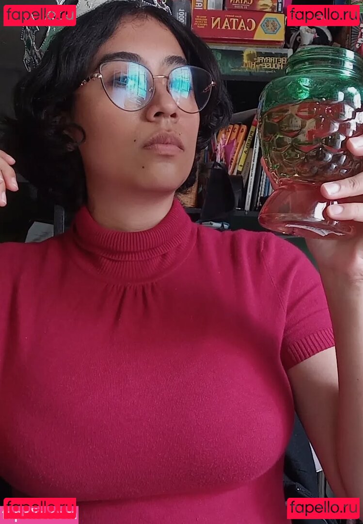 Allisauria Onlyfans Photo Gallery 