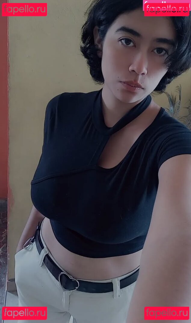 Allisauria Onlyfans Photo Gallery 