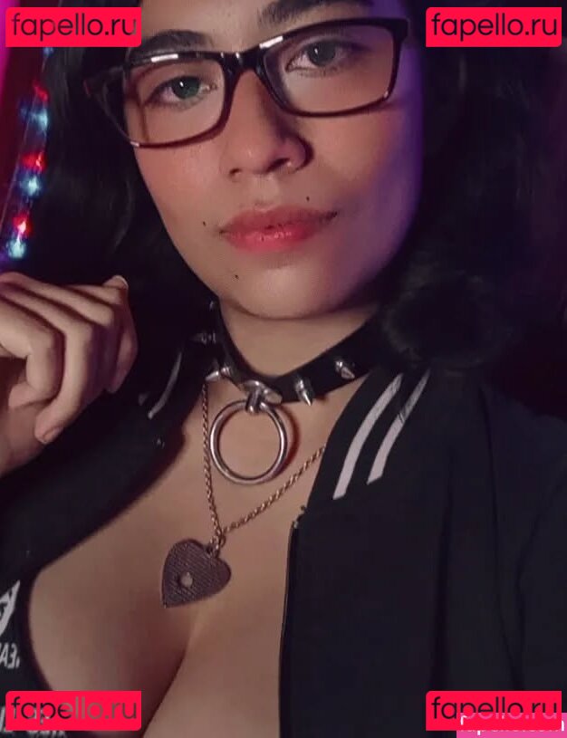 Allisauria Onlyfans Photo Gallery 