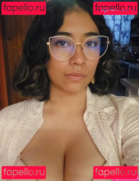 Allisauria Onlyfans Photo Gallery 