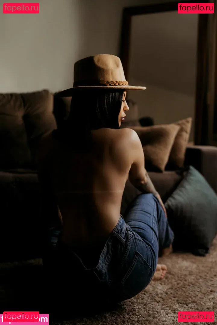 eujeamaral Onlyfans Photo Gallery 