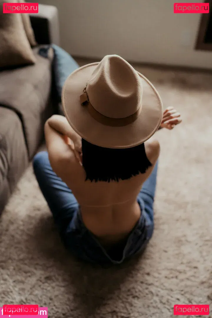 eujeamaral Onlyfans Photo Gallery 