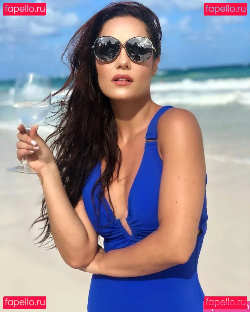 Ana Lucia Dominguez Onlyfans Photo Gallery 