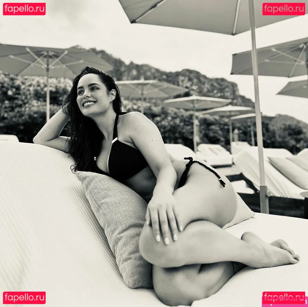 Ana Lucia Dominguez Onlyfans Photo Gallery 