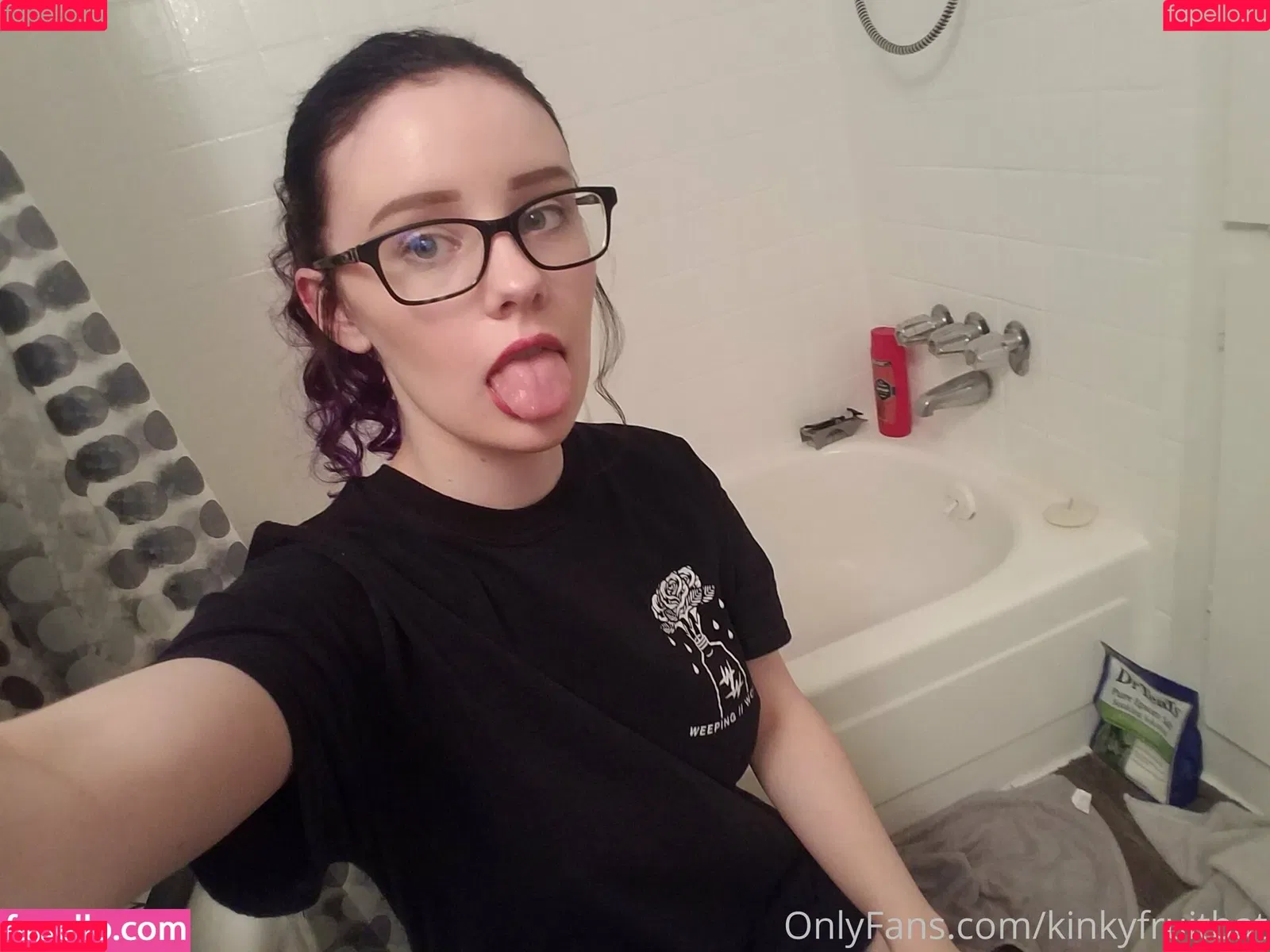 kindlyfruitbat Onlyfans Photo Gallery 