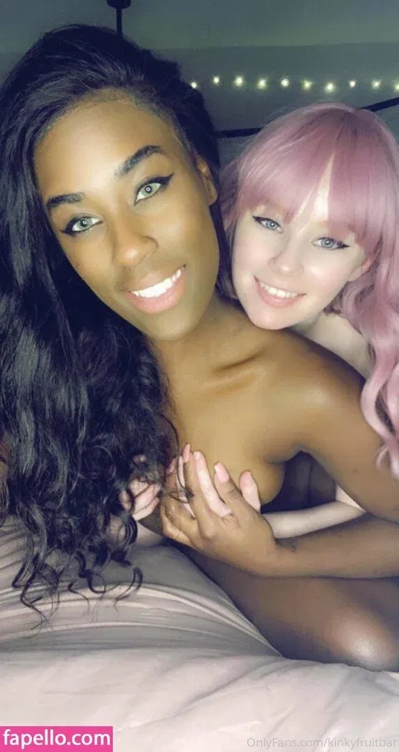 kindlyfruitbat Onlyfans Photo Gallery 