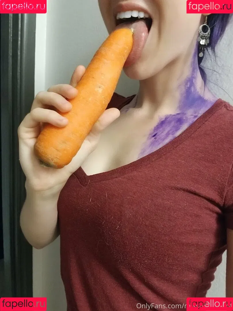 missbluefreeof Onlyfans Photo Gallery 