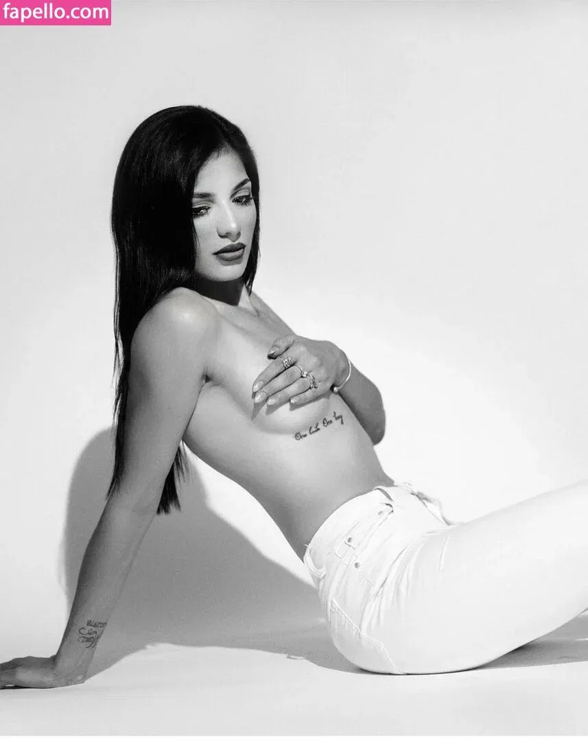 nicolol Onlyfans Photo Gallery 