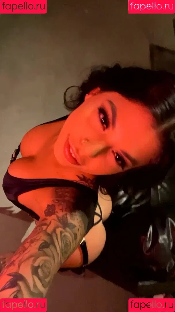 Gina Valentina Onlyfans Photo Gallery 