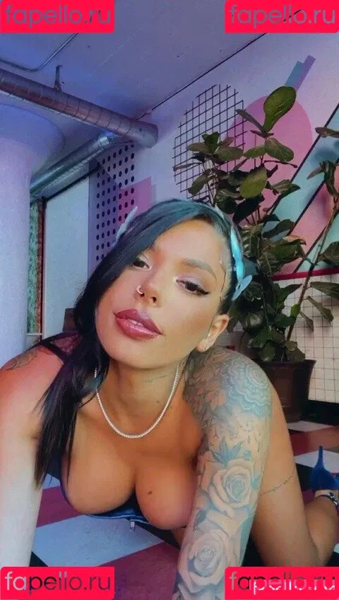 Gina Valentina Onlyfans Photo Gallery 