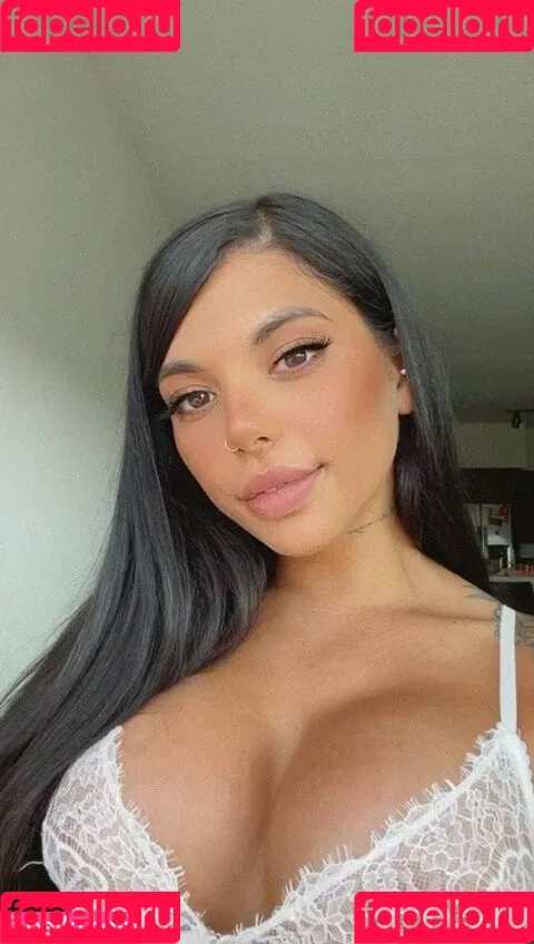 Gina Valentina Onlyfans Photo Gallery 