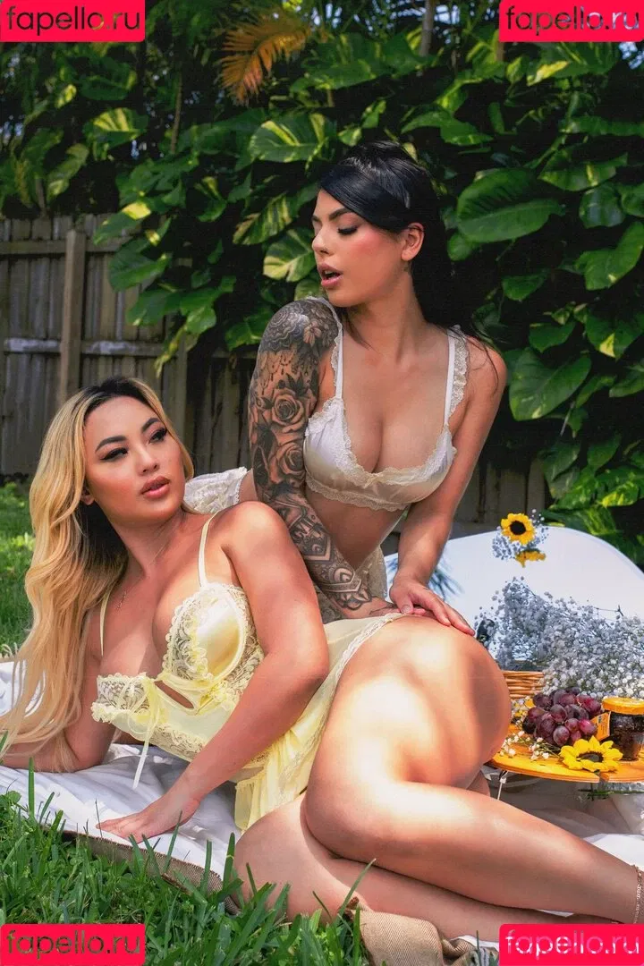Gina Valentina Onlyfans Photo Gallery 