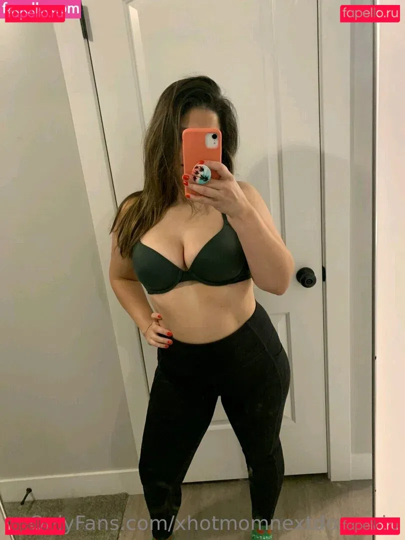 Milf Next Door Onlyfans Photo Gallery 