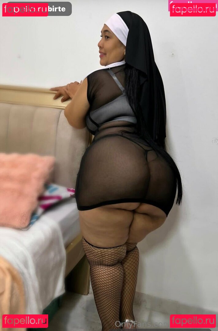 chikylovee Onlyfans Photo Gallery 