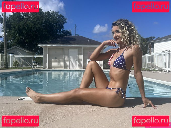 Xia Brookside / xia_brookside / xiabrookside Onlyfans Photo Gallery 