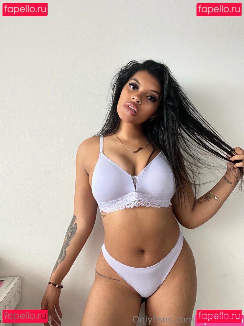Luucennt / grace_obiageli / gracesexy Onlyfans Photo Gallery 