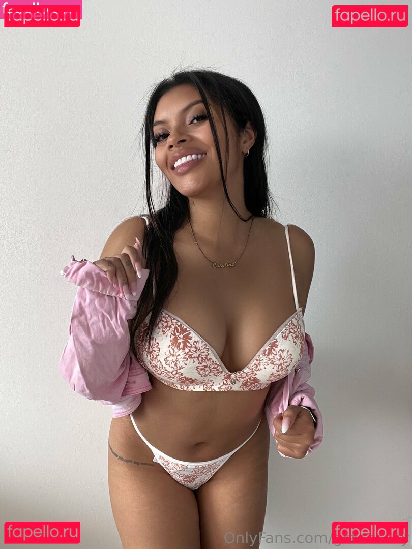 Luucennt / grace_obiageli / gracesexy Onlyfans Photo Gallery 