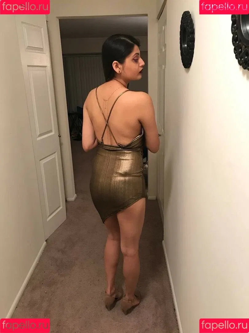 extraperky Onlyfans Photo Gallery 