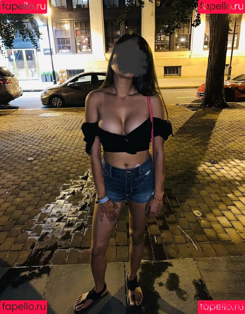 extraperky Onlyfans Photo Gallery 